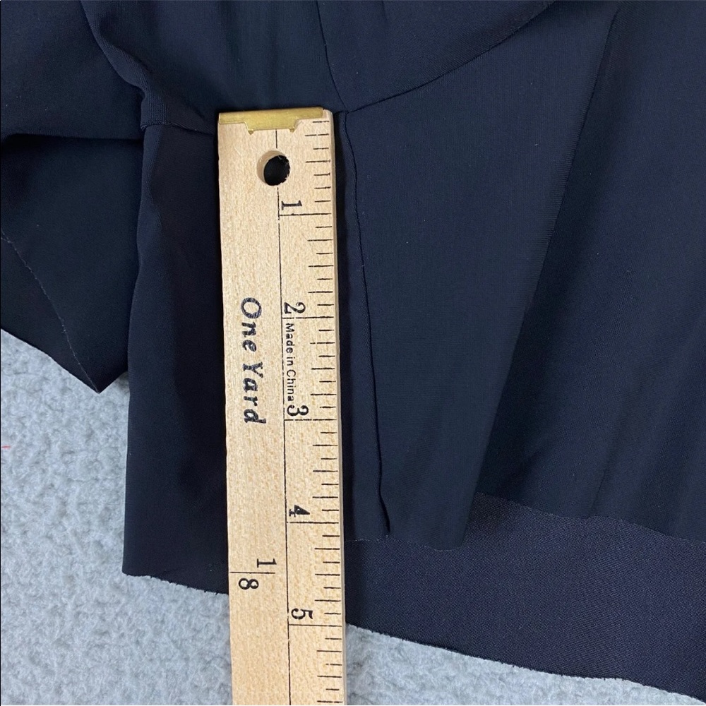 COPY - Athleta Cosmic Flutter High Rise Short Shorts Pockets Zip Women Medium B… - Picture 7 of 10